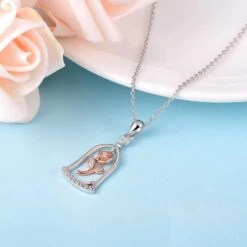 Collier Pendentif Fleur De Rose JXJL Sterling Silver Heart Romantic Beauty & Beast Princess Mothers Day Valentine Noël Anniversaire Cadeau Bijoux Pour Femmes Adolescentes -Rose Magasin 61TY6U4l1sS. AC UL1500