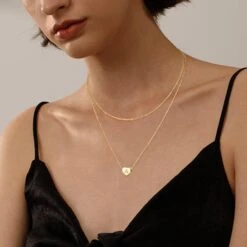 Momlovu Coeur Initial Colliers Pour Femmes Filles-14K Or Couché Minuscule Lettre Initiale Colliers Pour Les Filles, Saint Valentin, Cadeau D'anniversaire, Cadeau De Noël Bijoux Cadeaux Pour -Rose Magasin 61jDJJwamL. AC UL1500