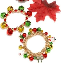 ARATLENCH Noël Jingle Bell Bracelet Coloré Bow Bonhomme De Neige De Noël Arbre Perlé Chram Stretch Bracelet Nouveauté Noël Vacances Jingle Bells Bracelets Set Pour Femmes Filles -Rose Magasin 713rwVGFhuL. AC UL1280