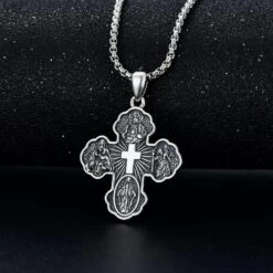 MeetMuse Crâne/Hamsa/Croix/Espace/Ange De La Mort/Étoile De David Collier Pour Hommes Femmes 925 Sterling Argent Pendentif Bijoux Pour Noël Anniversaire -Rose Magasin 718KxnJmsFL. AC UL1500