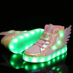 BFOEL Kids Light Up Chaussures LED USB Charge Flashing High-top Wings Sneakers Boys Girls Trainers For Festivals Halloween Noël Nouvel An Fête Grand Cadeau -Rose Magasin 71vJYLYlCSL. AC UL1500