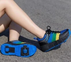 HOVERKICKES Chaussures à Rouleaux Pour Enfants Baskets Avec Roues - Chaussures Unisexes Pour Enfants Chaussure à Talons Roulants - Premium Sport Roller Skate Sneaker Pour Garçons Filles Anniversaire De Noël Enfants Afficher Le Cadeau -Rose Magasin 81VzSh610nL. AC UL1500